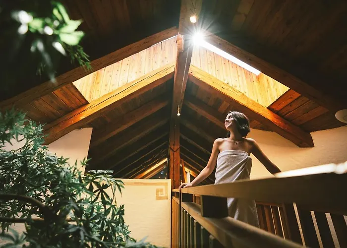 Zum Hotel Weissensee